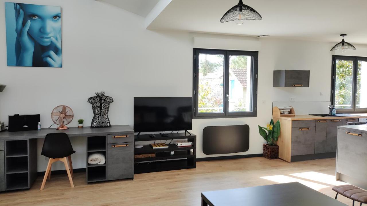 Villa Papillon***. Location Appartement 1Er Etage. Ronce-les-Bains Luaran gambar
